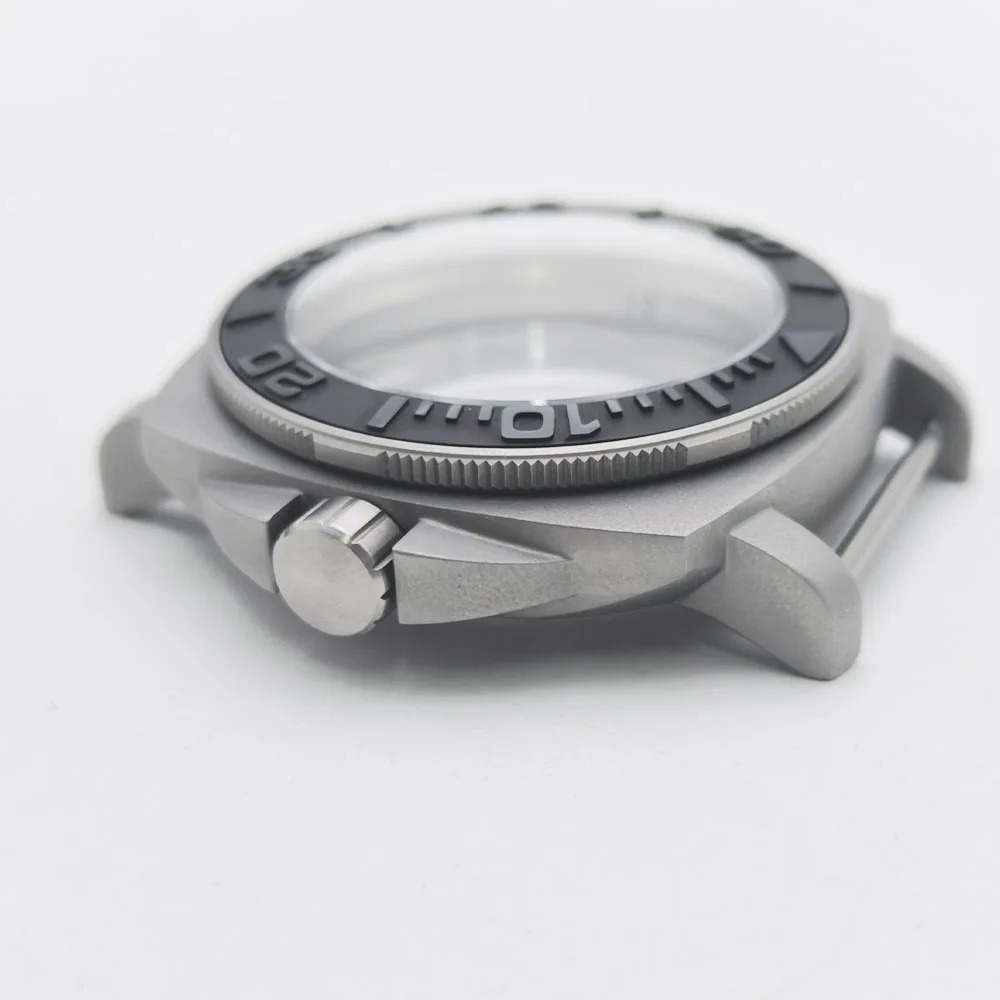 Caja de reloj de buceo cuadrad - Vintage Digital Watch reseña y precio